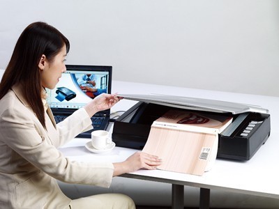 OpticBook A300 Scanner Planetario Professionale Prezzo | Riproduzione Libri Antichi | Noleggio Scanner Planetario