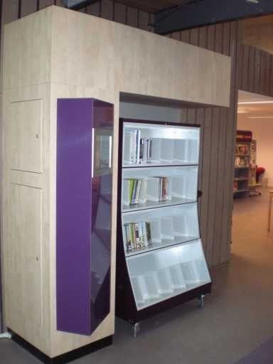 etichette rfid | soluzioni rfid | varco em rfid ibrido | tags rfid adesive | postazione autoprestito