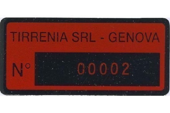 Light polyester labels with sequential numbering