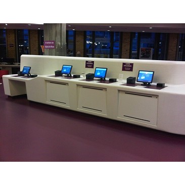 La Tirrenia offre sistemi completi di auto prestito per check-out/check-in, completi di antenna per la rilevazione...